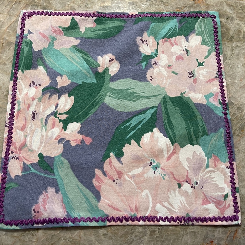 New Handmade Set of 8 Cloth Napkins, Floral 12.5"